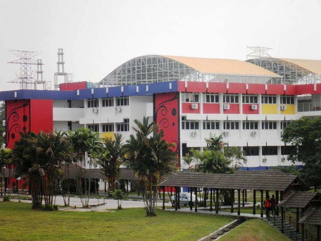 جامعة IUKL في ماليزيا